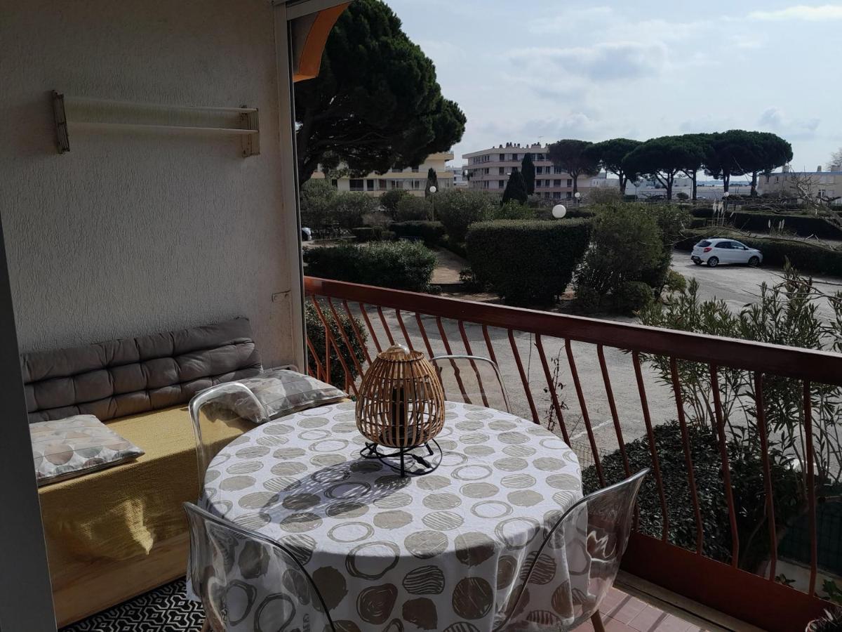 Sol-Y-Days Canastel, Studio Avec Coin Couchage, Quartier Du Boucanet Proche Commerces Et Plage 勒格罗-迪鲁瓦 外观 照片