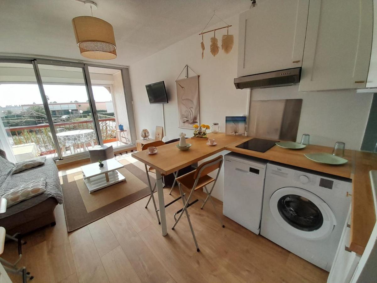 Sol-Y-Days Canastel, Studio Avec Coin Couchage, Quartier Du Boucanet Proche Commerces Et Plage 勒格罗-迪鲁瓦 外观 照片