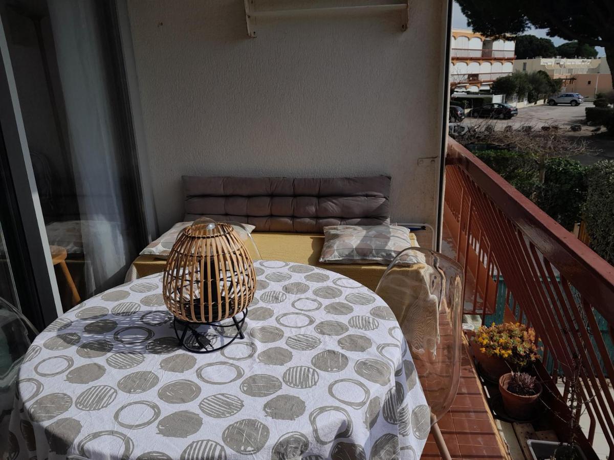 Sol-Y-Days Canastel, Studio Avec Coin Couchage, Quartier Du Boucanet Proche Commerces Et Plage 勒格罗-迪鲁瓦 外观 照片