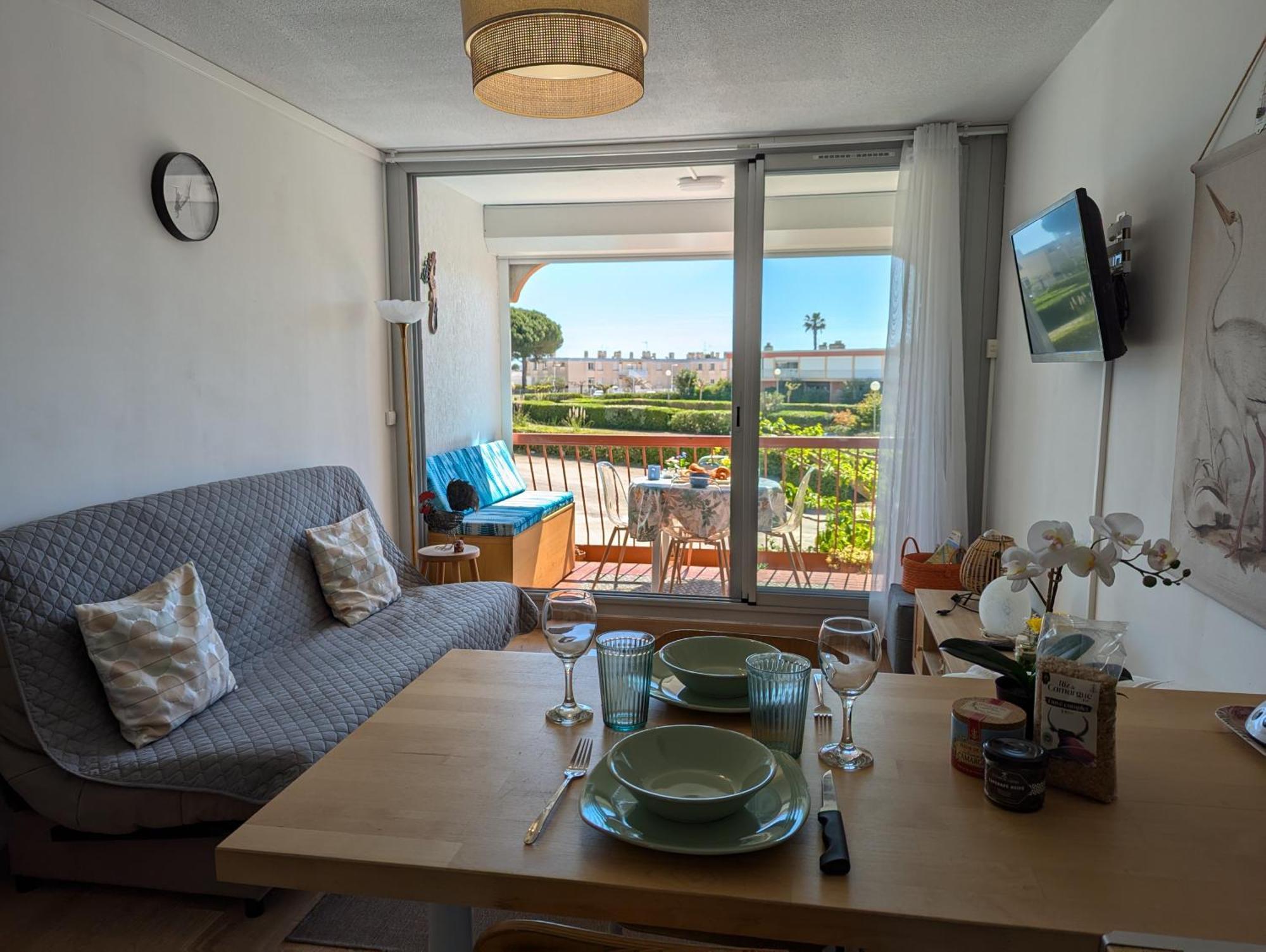 Sol-Y-Days Canastel, Studio Avec Coin Couchage, Quartier Du Boucanet Proche Commerces Et Plage 勒格罗-迪鲁瓦 外观 照片